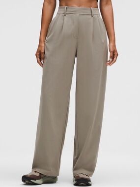 Lululemon Daydrift High-Rise Wide-Leg Trouser Regular Sz L Warm Ash Gray NWT